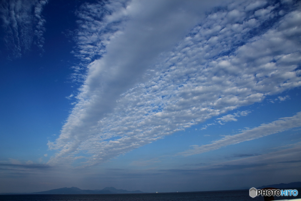 見上げた空は、今日も素敵だった