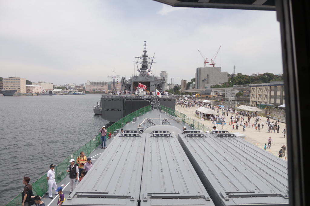やまぎり艦橋から