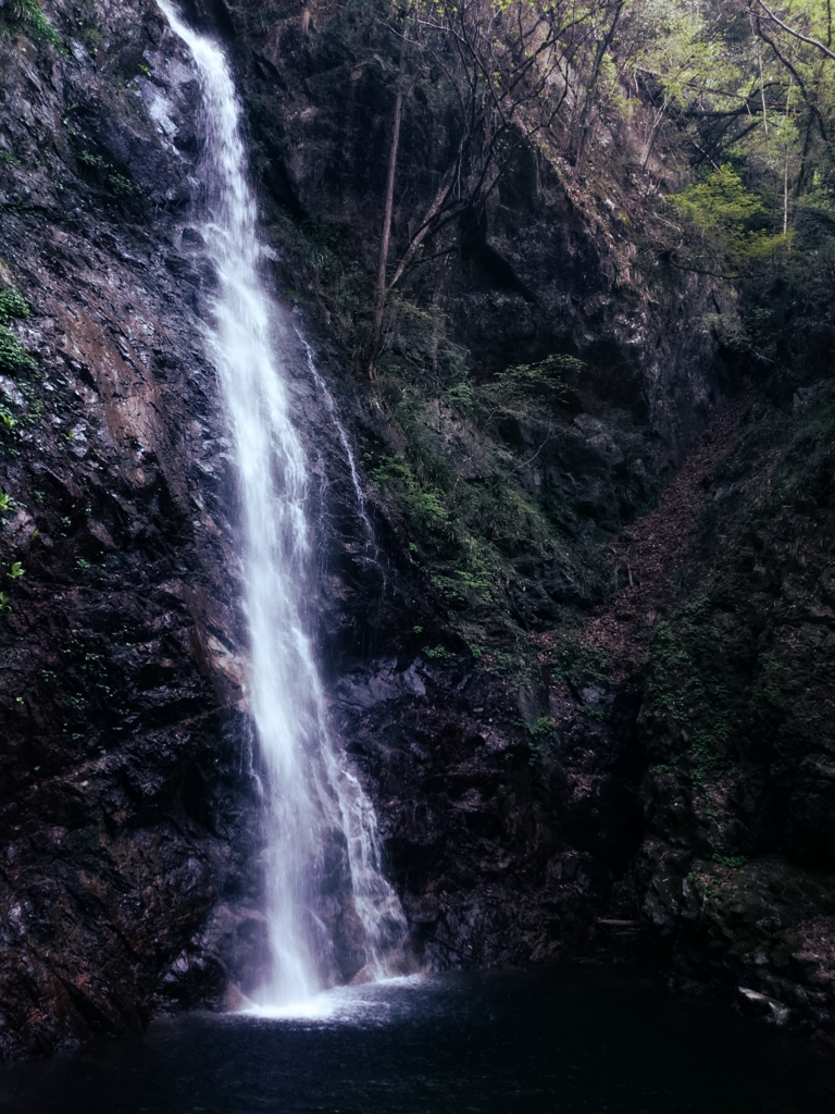 払沢の滝