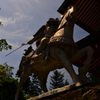御嶽神社内の銅像