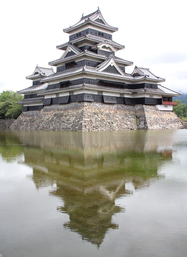 逆さ松本城
