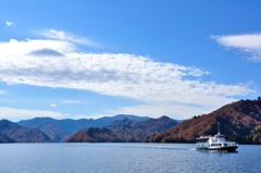 奥只見湖遊覧船