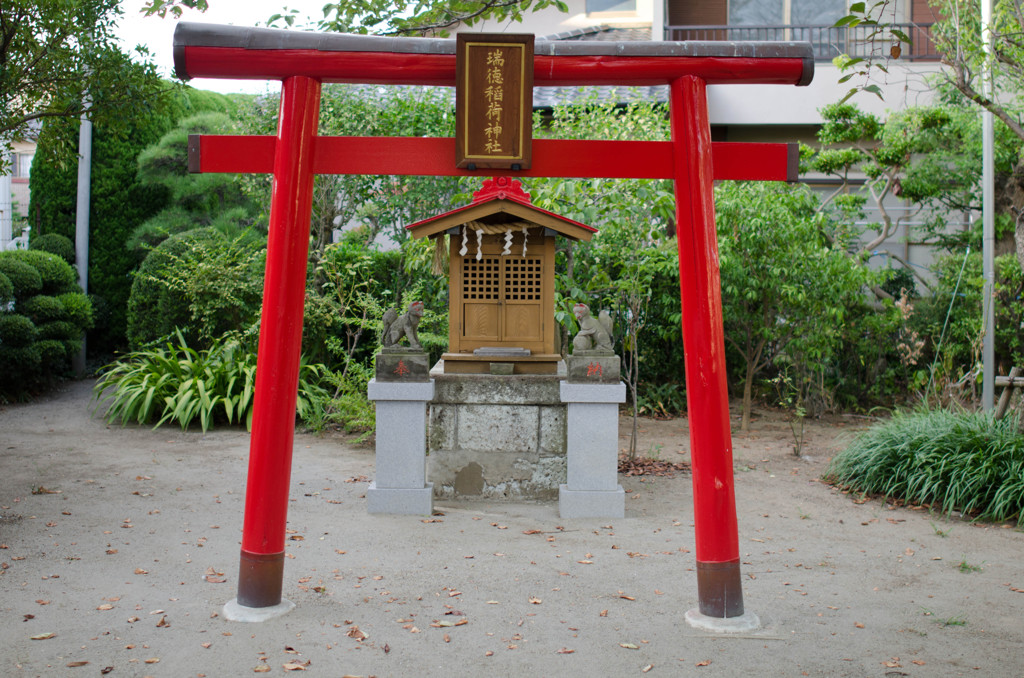 鳥居