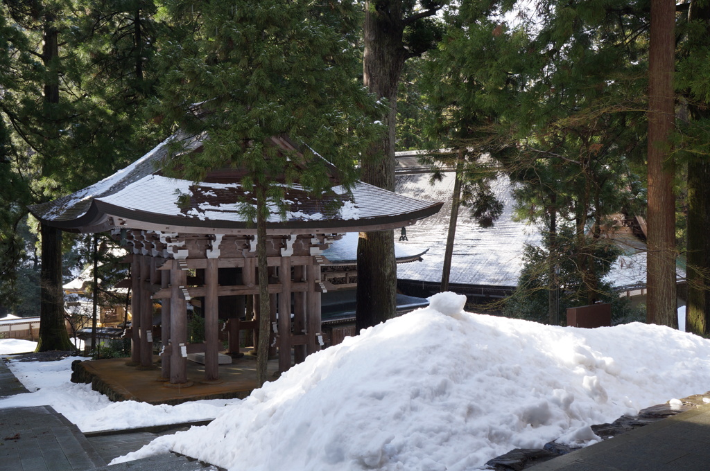 新年を告げた鐘