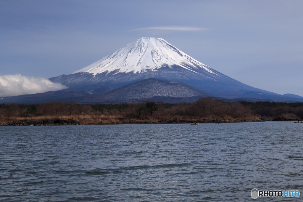 精進湖からの富士山