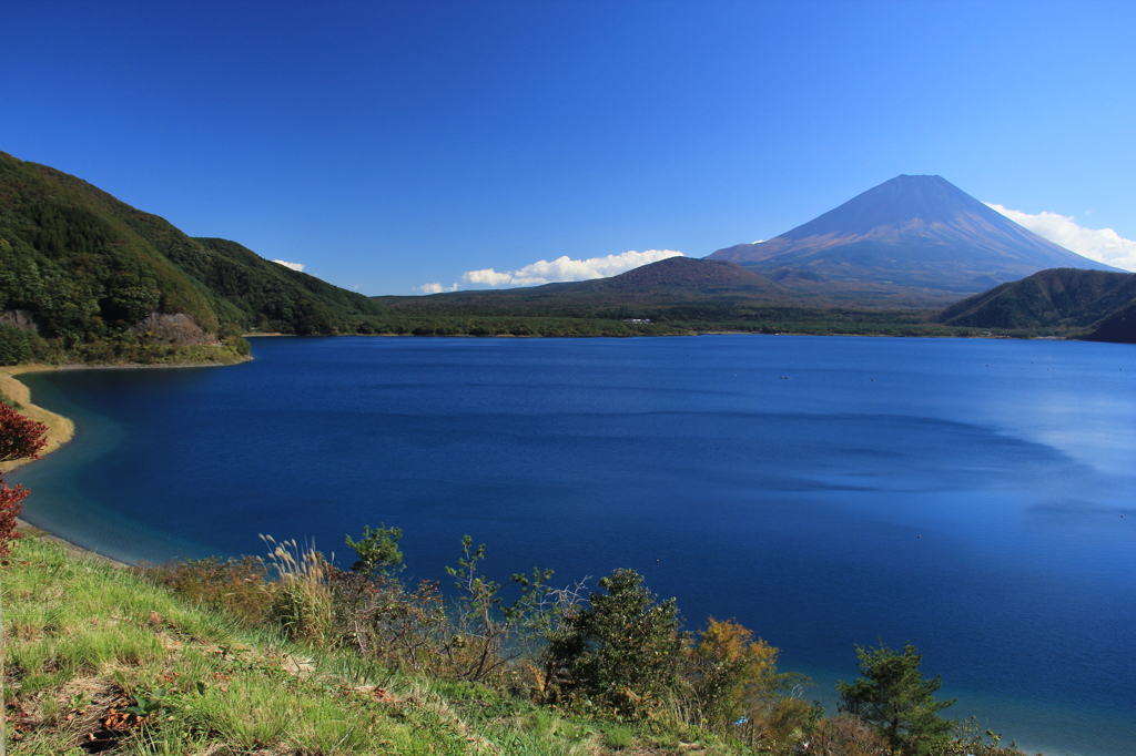 本栖湖からの富士山
