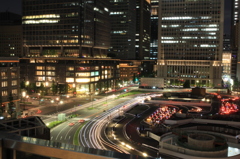 東京駅の夜景２－JPタワーの6階庭園からの眺め