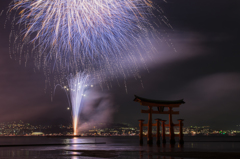 鳥居煙火