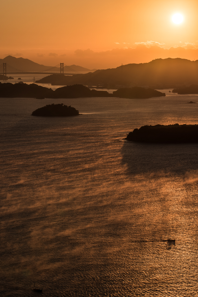 霧海峡
