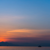 神の島に沈む