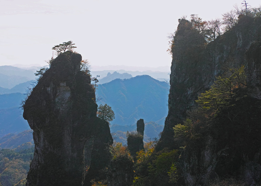 妙義山