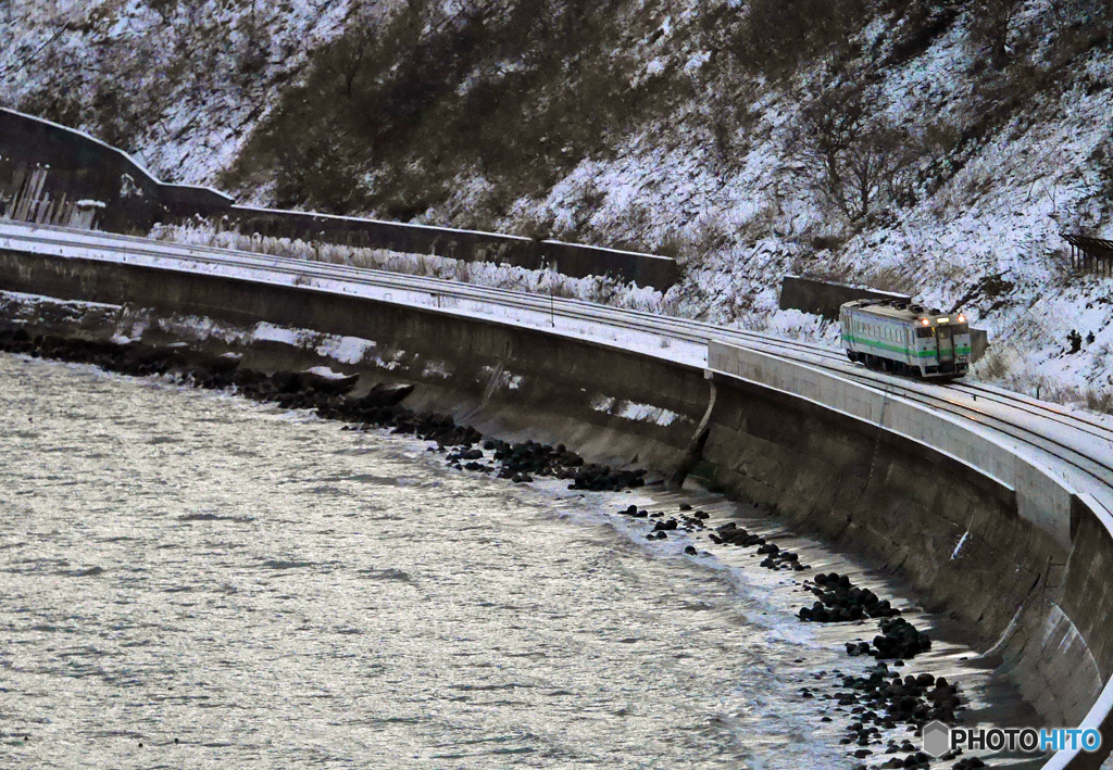 2017.01.08 １番列車が往く