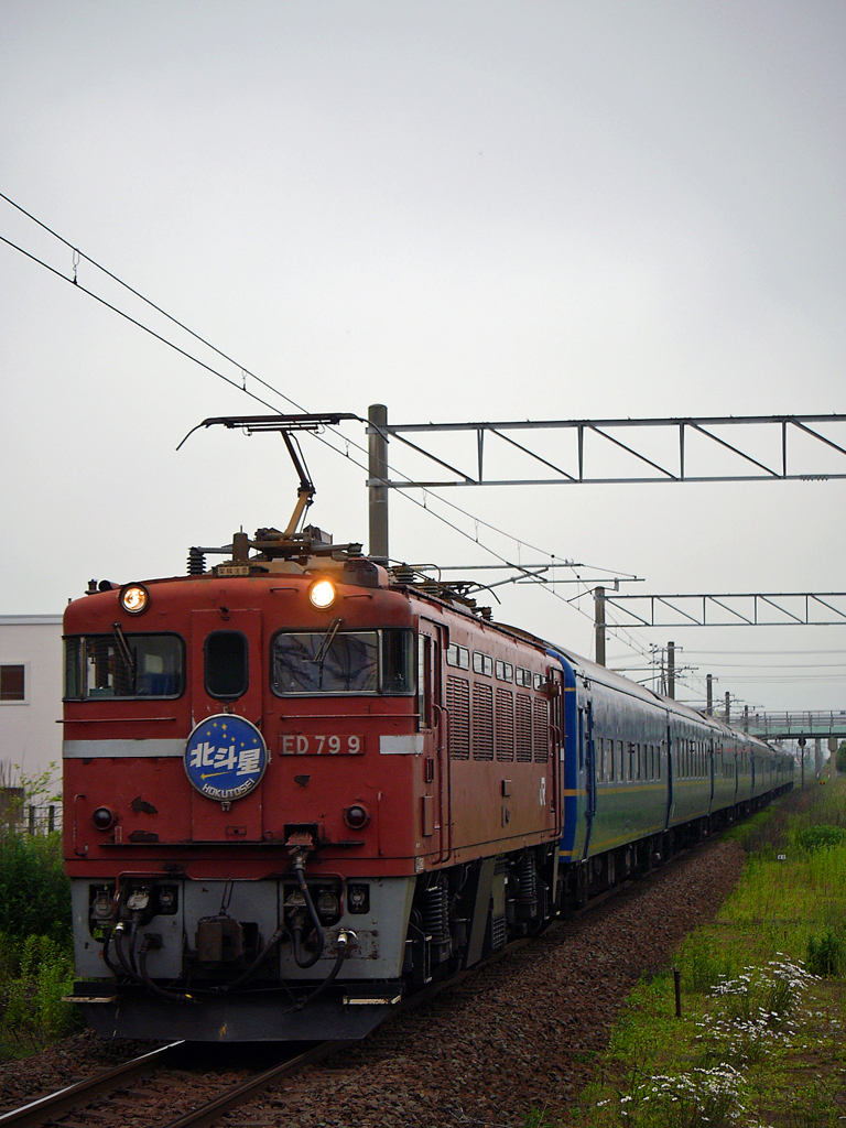 2015.06.16 今朝の8007ﾚ：曇りでも美しい＾＾