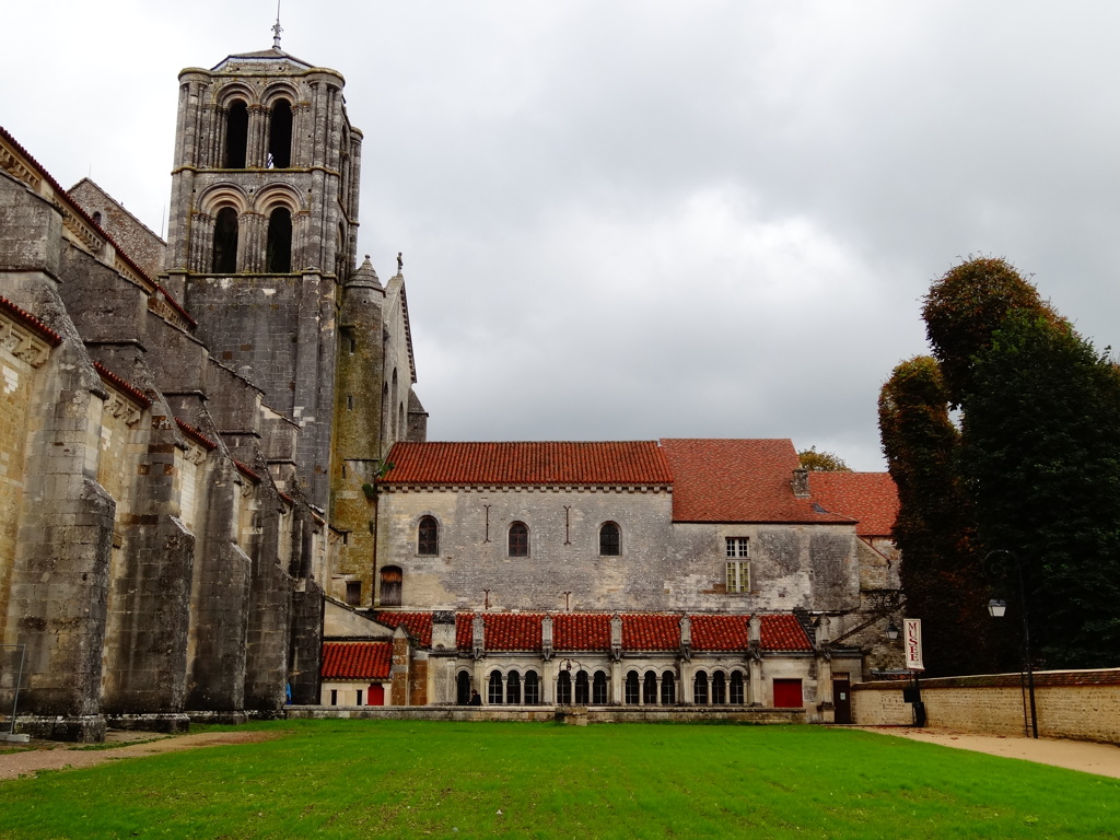 2013 lechemin de SaintJacquesVézelay(38)