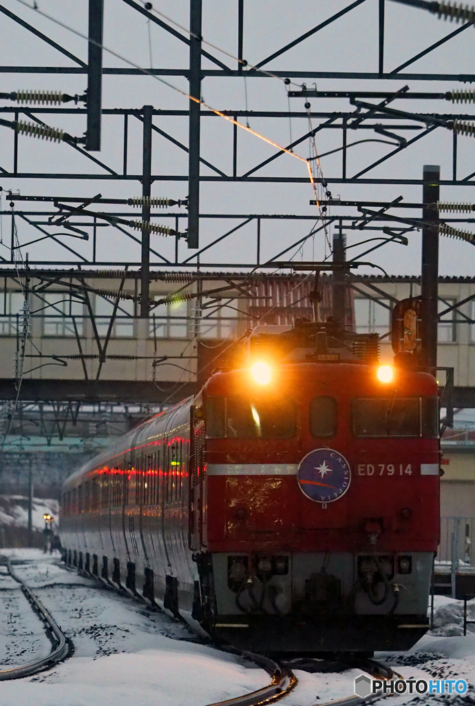 2016.02.29 今朝の8009ﾚ：２月はコンプリート(*^^)v　(1)