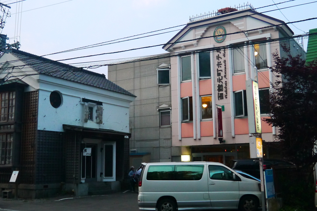 新撰組屯所跡に建つ老舗ホテル