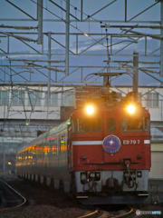 2015.11.30 今朝の8009ﾚ：安心して下さい(*^^)v