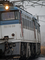 2015.04.05 風雨の中、重連白ナック・参上(*^^)v