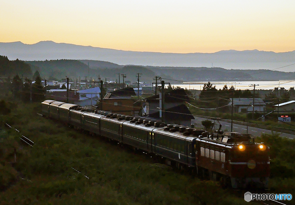 2015.07.10 今朝の202ﾚ：夜明け１８分前の奇跡♪