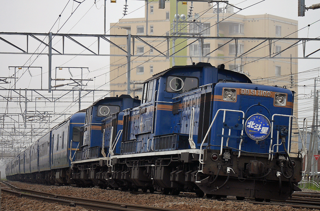 2015.05.29 今朝の8007ﾚ：霧中を抜けて！