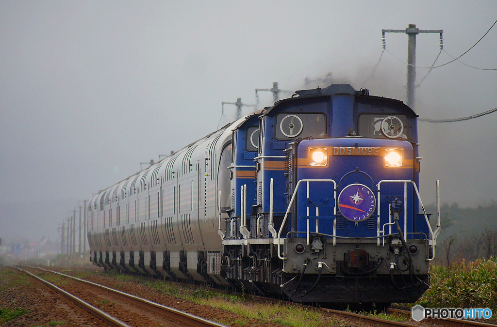 2015.09.26 昨日の8009ﾚ：雨の止んだ室蘭本線