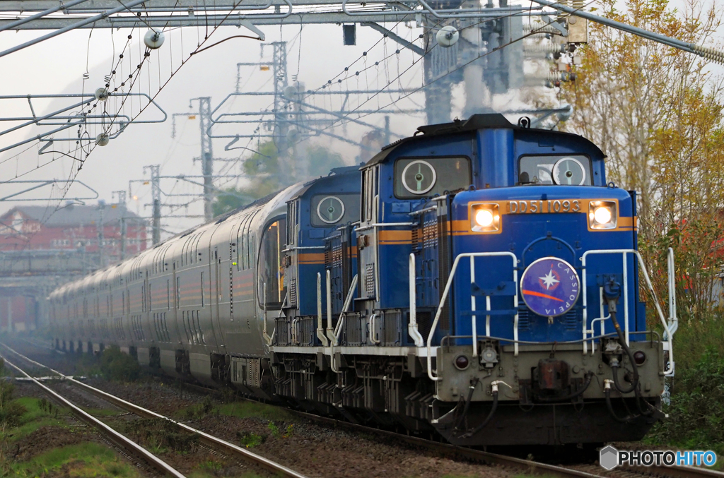 2015.10.03：今朝の8009ﾚ：不安定な天候を駆け抜ける！