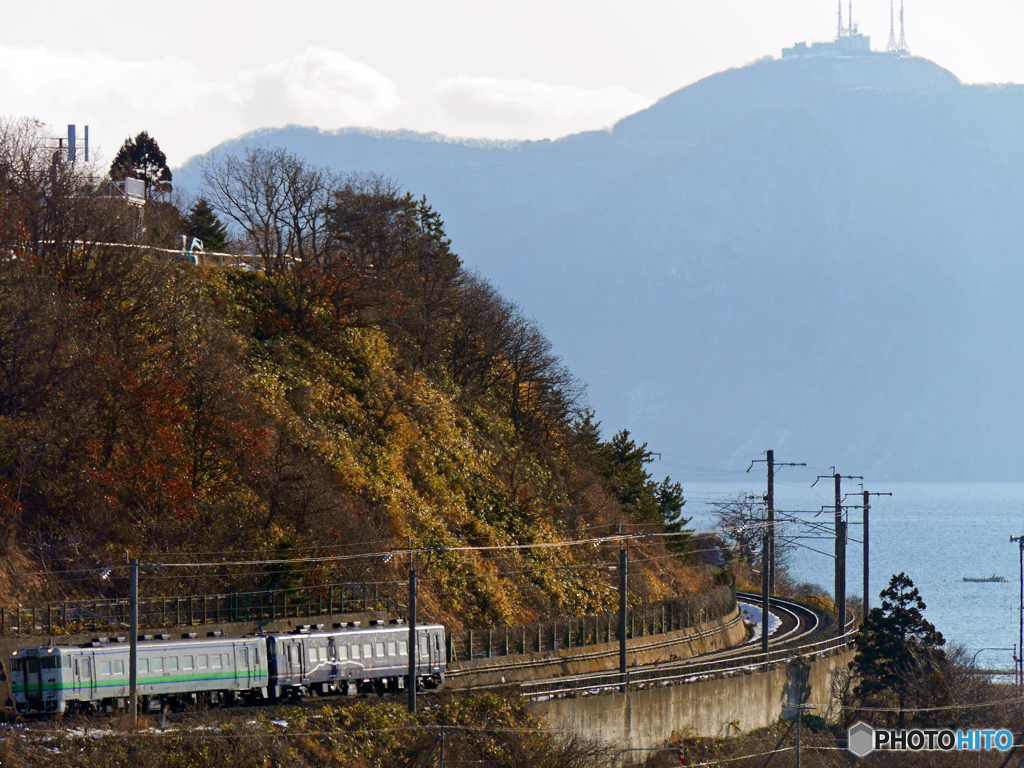 2017.03.12 １番列車が往く