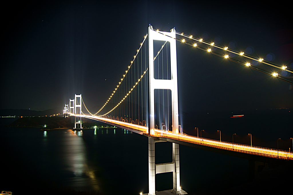 来島海峡大橋ライトアップ