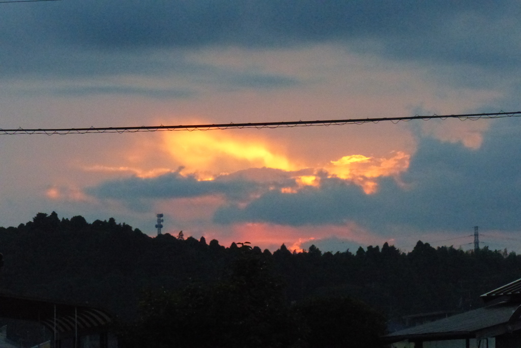 田園の夕焼け