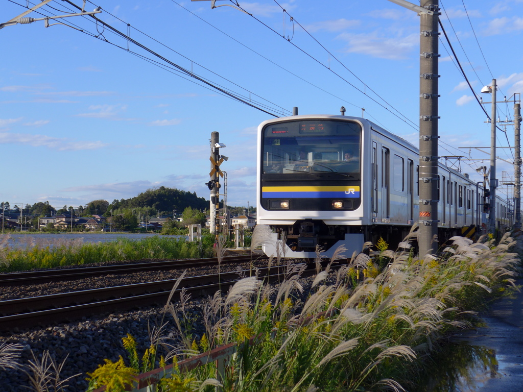 電車は徐行運転