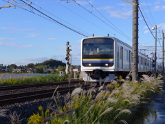 電車は徐行運転