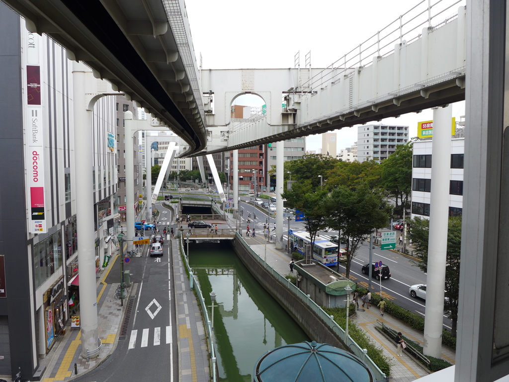 モノレールのある風景　4