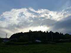 眩しい雲