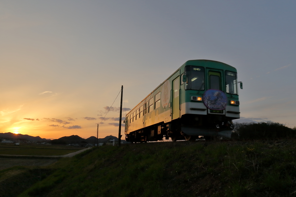 日入りぬ