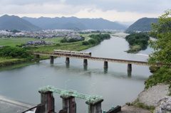 揖保川を見下ろして