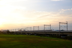 日の入りの時を疾る