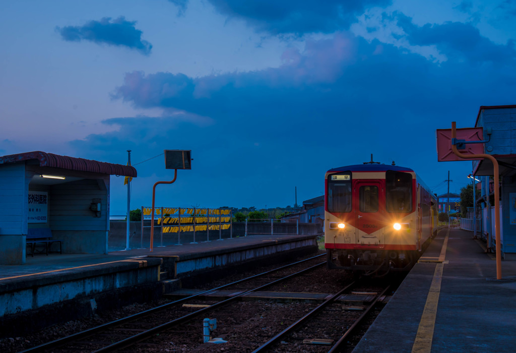 夜明けの列車