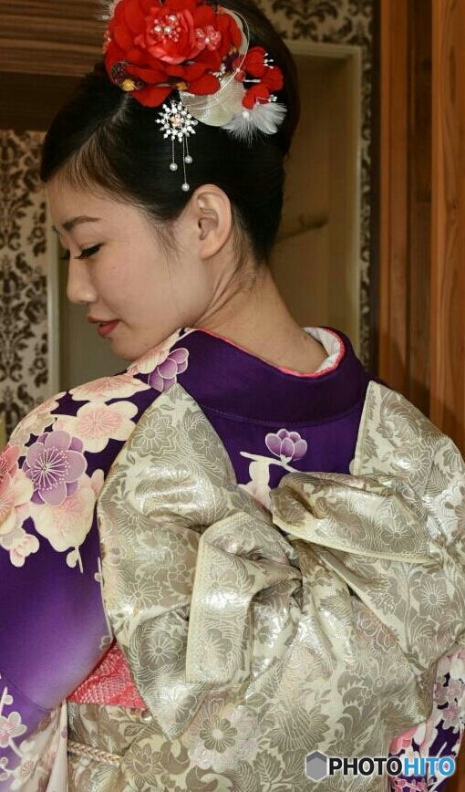 見返り美人