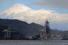 山の頂から海の底まで