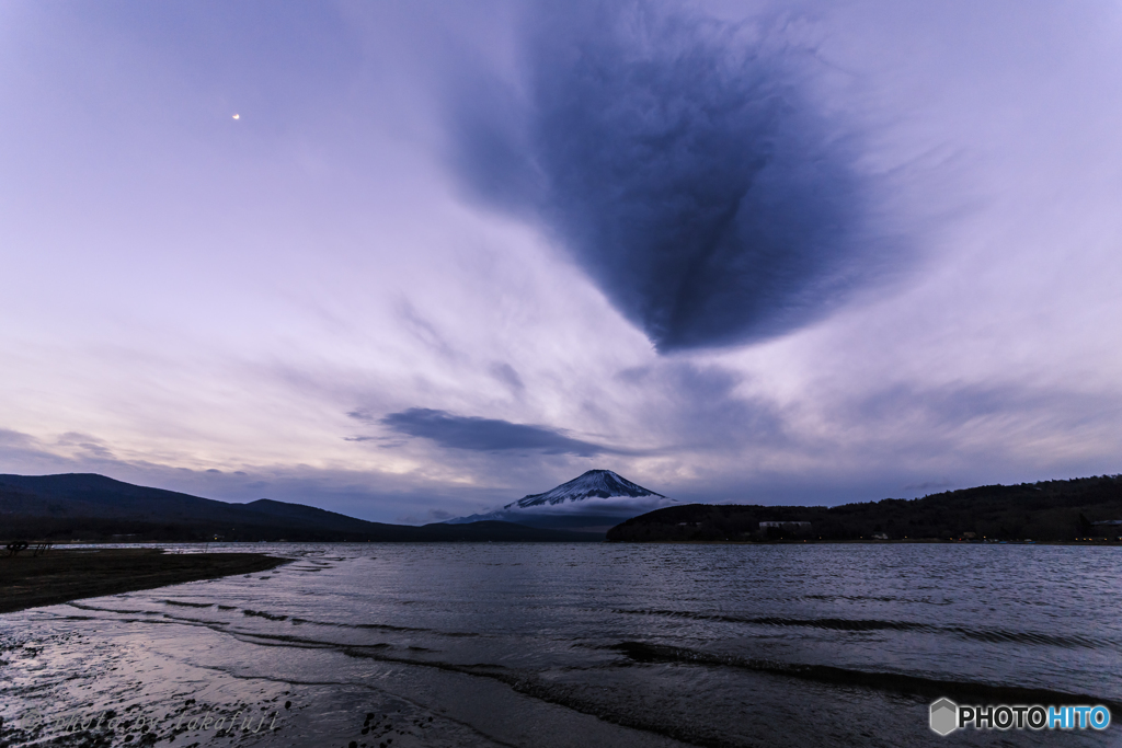 風雲休