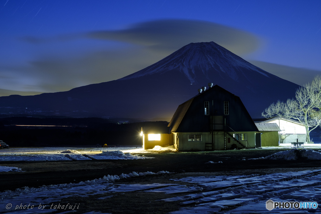 夜明け前の胸騒ぎ