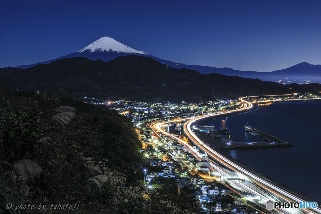 月夜の由比宿