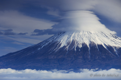 雲に昂る