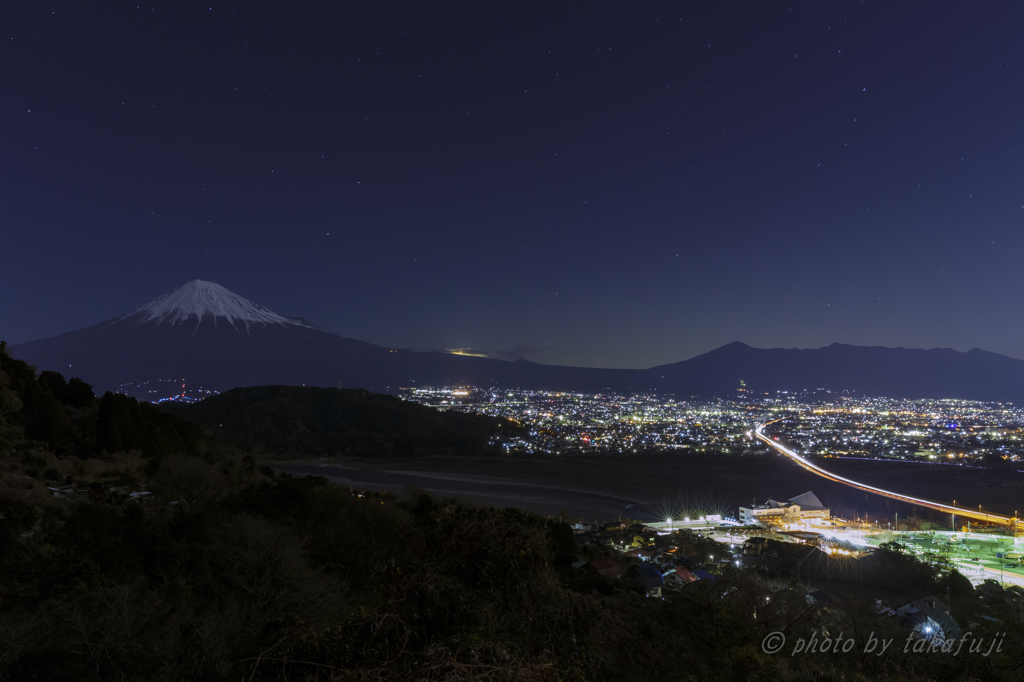 Midnight　Freeway