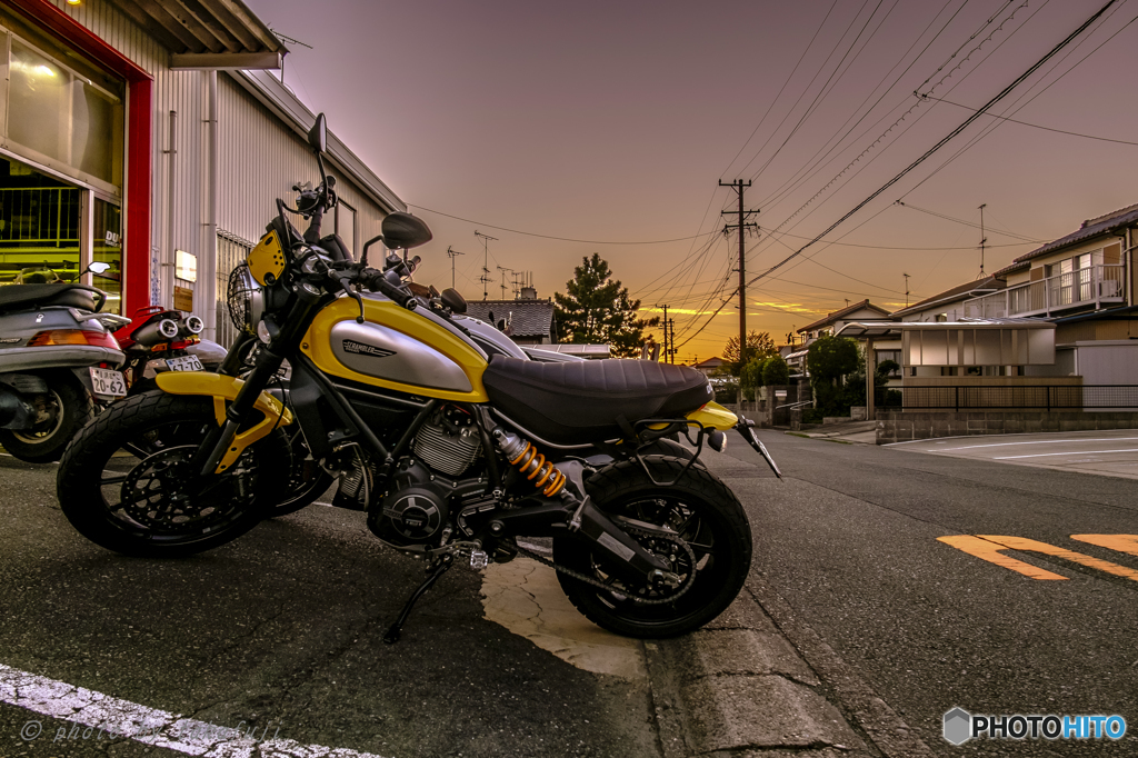 黄色いBike