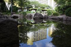 横浜の高層住宅団地で。