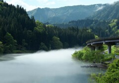 霧幻峡 夏の装い