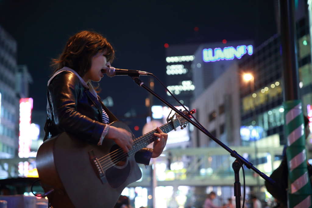 小玉しのぶ　路上ライブ　20130602_01