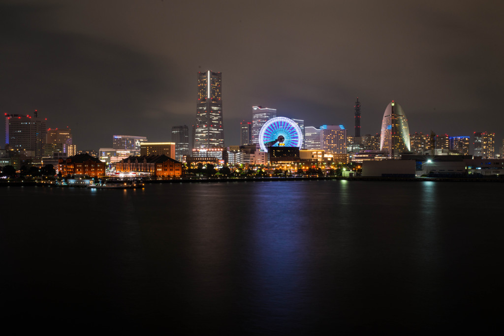 横浜