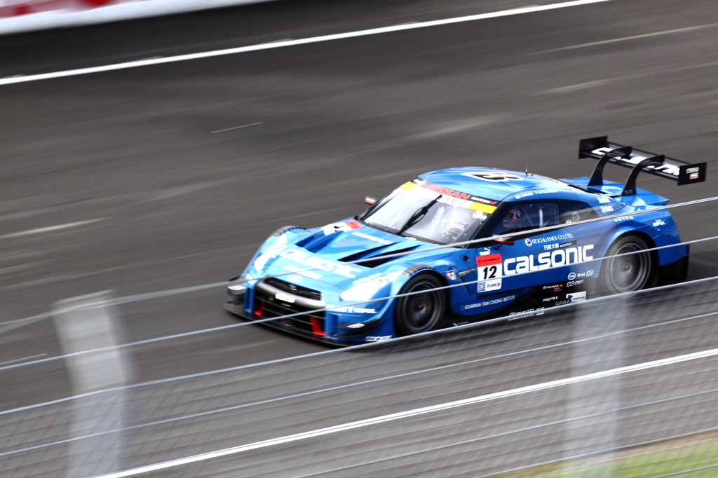 No.12 カルソニック IMPUL GT-R